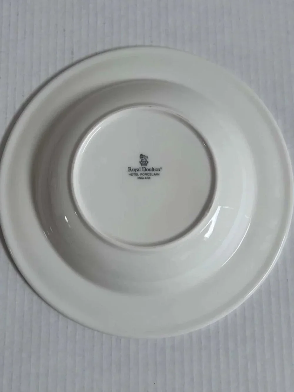 Royal Doulton ALLEGRO White Porcelain Embossed Scrolls Hotel Ware * Set of 4